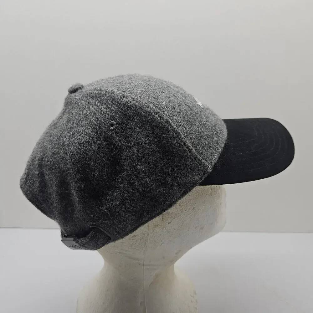The North Face Gray/Black Buckle Strapback Hat - OSFA Unisex